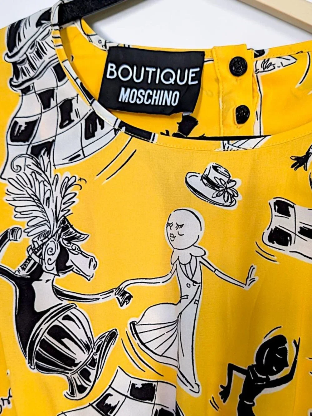 Moschino rare VTG 90's fairy grunge whimsy surrealism art chess yellow dress 6 - Picture 15 of 15